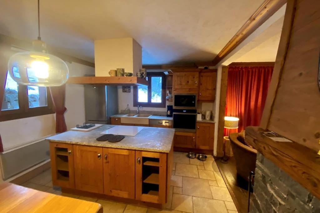 Chalet 6 Chambres A 3 Min Des Pistes Des 3 Vallees St Martin De Belleville Saint-Martin-de-Belleville Ngoại thất bức ảnh